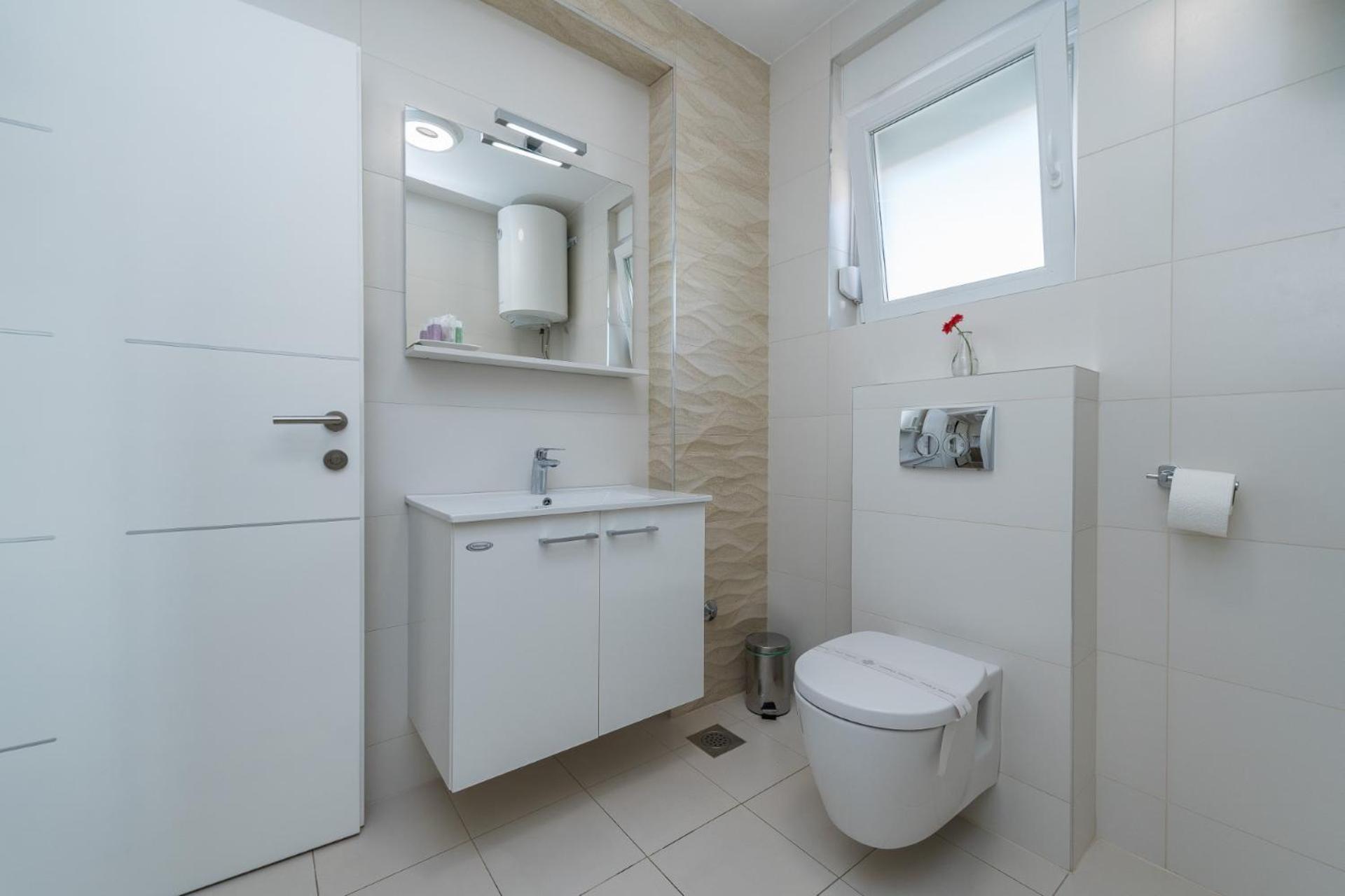 Apartments & Rooms Danivan Pool Villas B Novalja Phòng bức ảnh