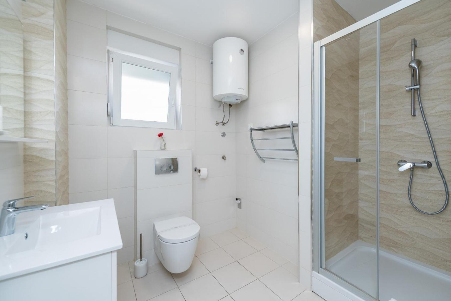 Apartments & Rooms Danivan Pool Villas B Novalja Phòng bức ảnh